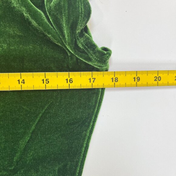 NWOT Reformation Merel Velvet Midi Dress In Green Velvet Size M - Picture 12 of 14